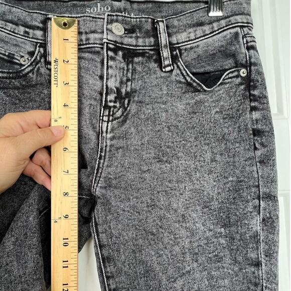 NY&Co Soho Sz 4 Ankle Legging Jeans Black Acid Washed Denim Frayed Raw Cut Hem - Picture 10 of 11